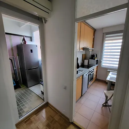 Breeze Apartment Zarkovo Exterior photo