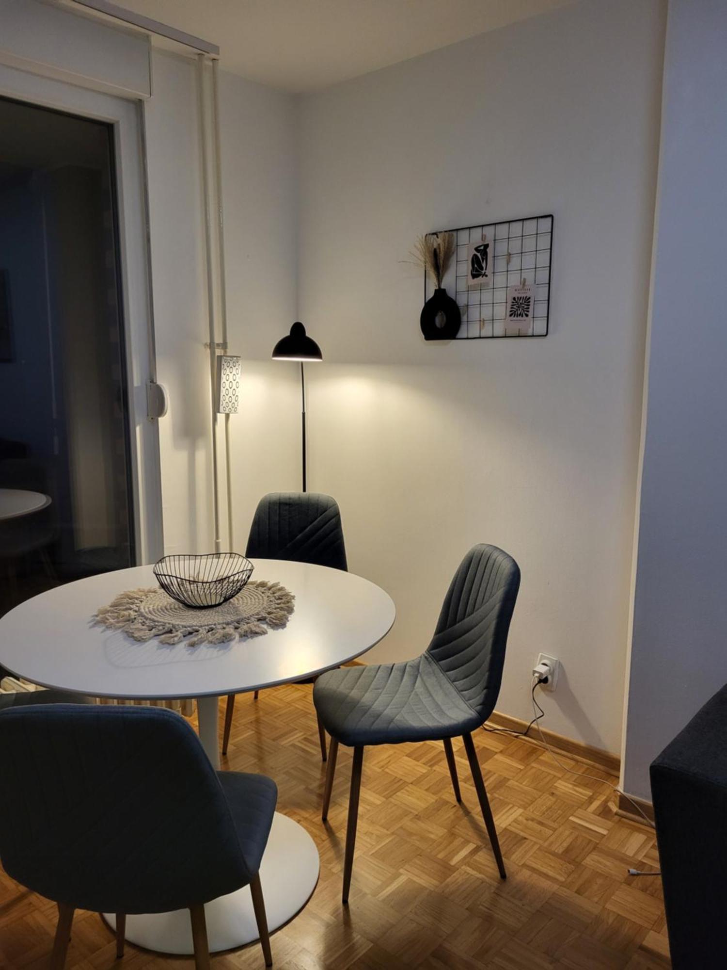 Apartment Breeze